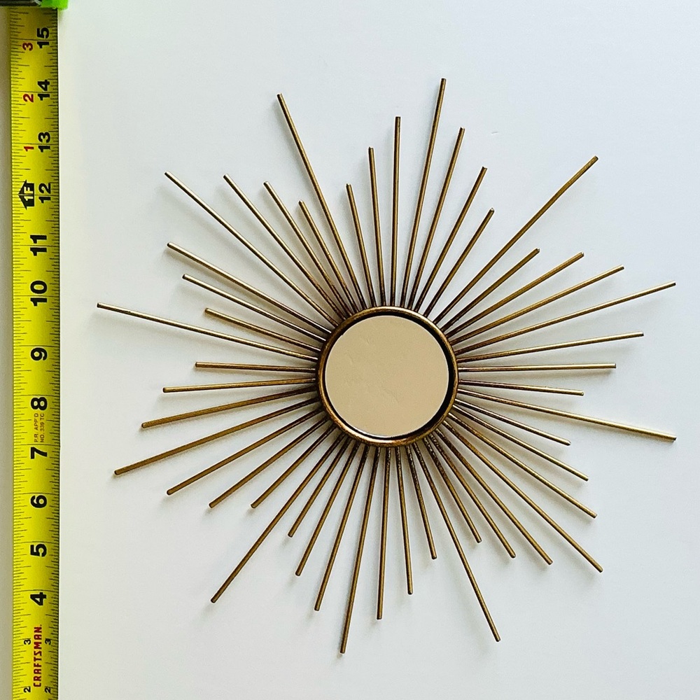 LIKE NEW HOBBY LOBBY GOLD STARBURST WALL MIRROR - Picture 5 of 5